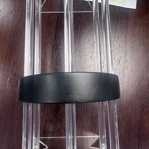 Lele Sadoughi - Headband in Jet - New with tags